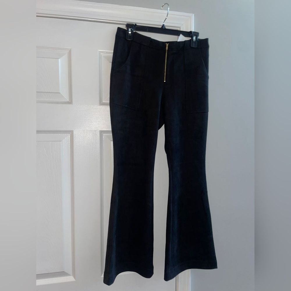 Cynthia Rowley Suede pants. Black.